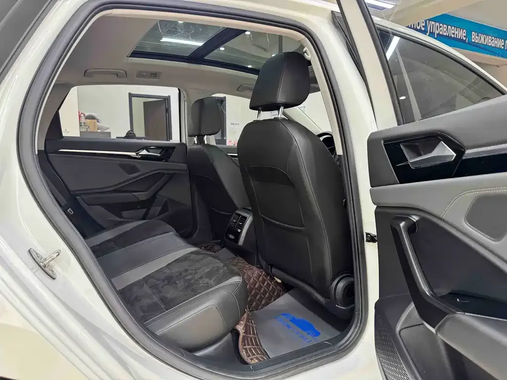Volkswagen Sagitar 2021 из CN, фото 2