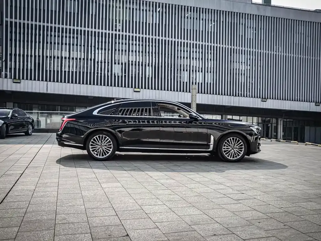 Hongqi H9 2021 из CN, фото 5