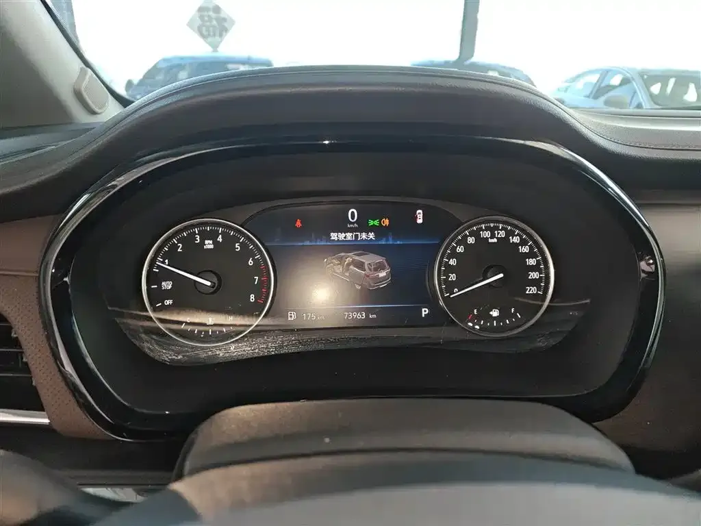 Buick GL8 2023 из CN, фото 7