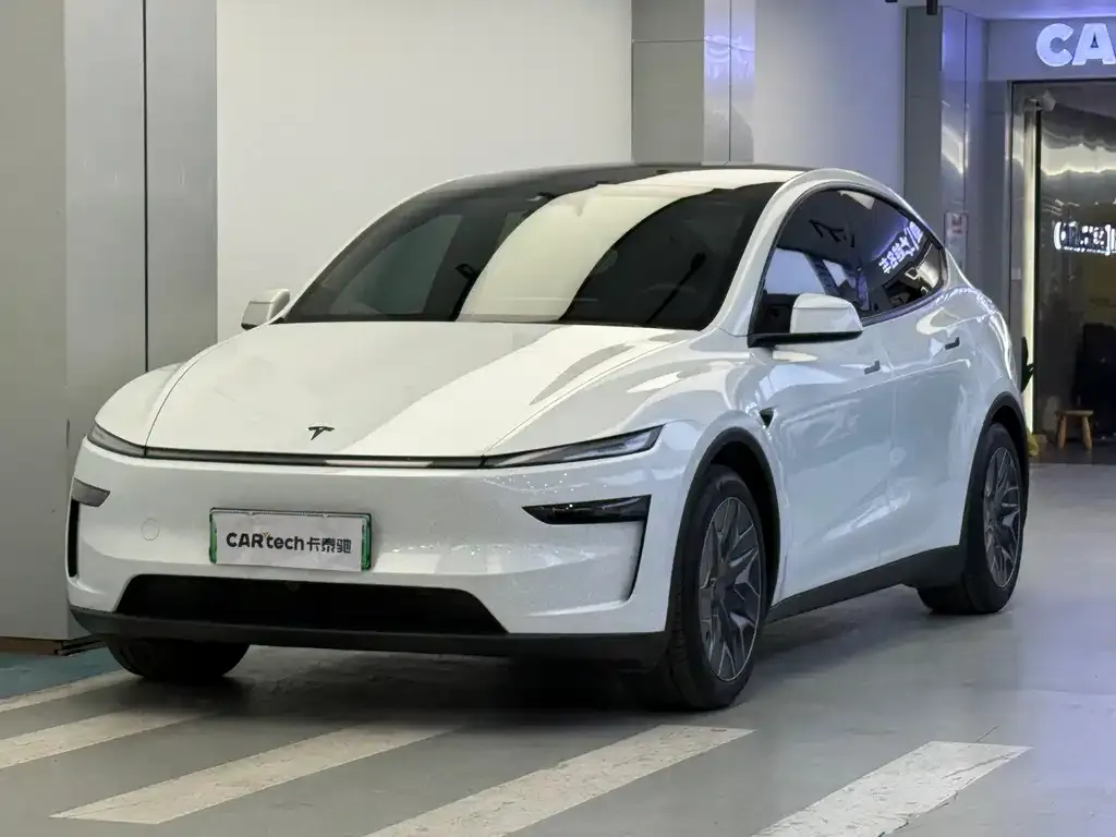 Tesla Model Y L 2025 из CN, фото 1