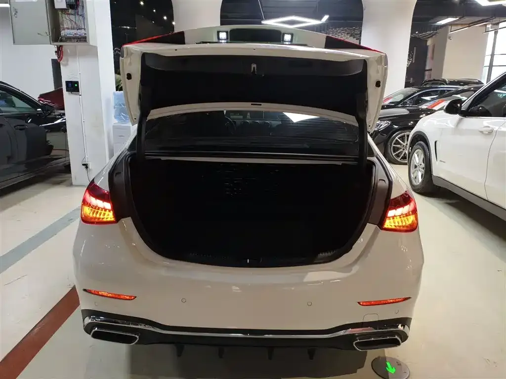 Mercedes-Benz C-Class 2022 из CN, фото 2