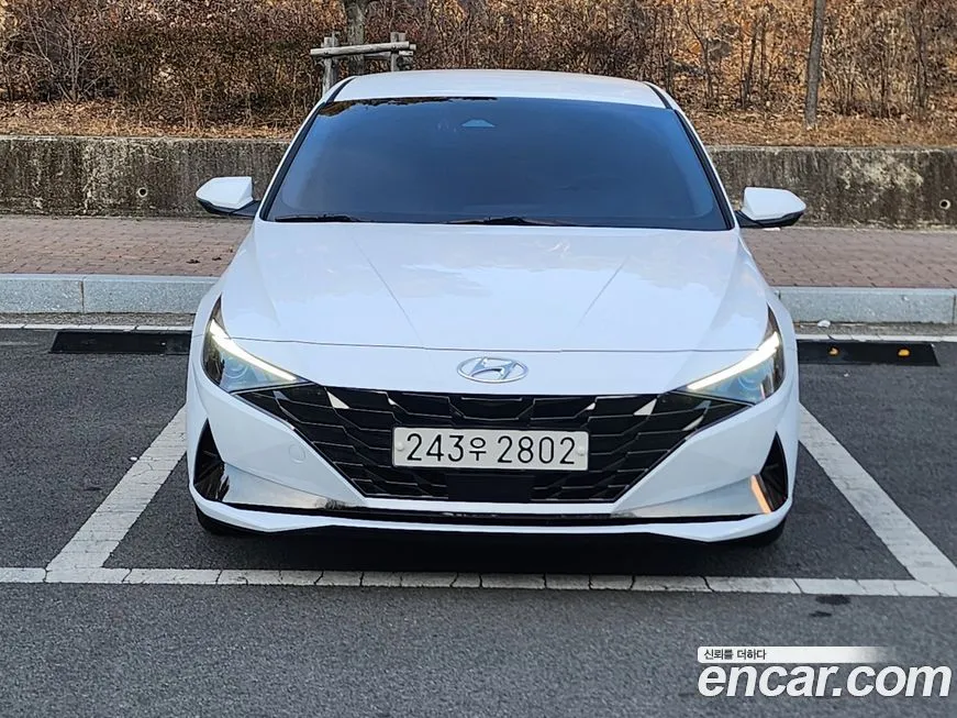 Hyundai AVANTE 2021 из KR, фото 2