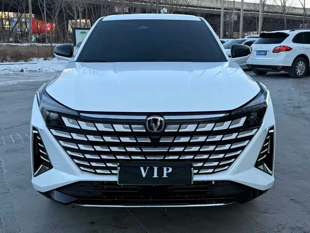 Changan UNI-Z New Energy 2025 из CN, фото 8