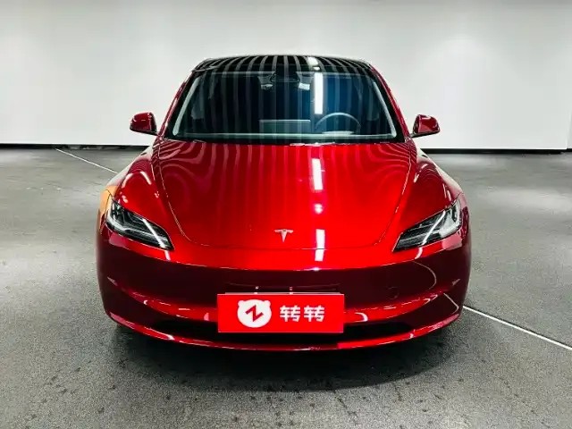 Tesla Model 3 2025 из CN, фото 2