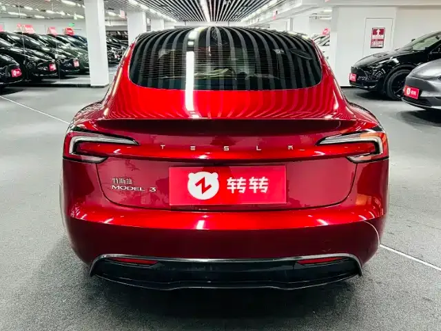 Tesla Model 3 2025 из CN, фото 5