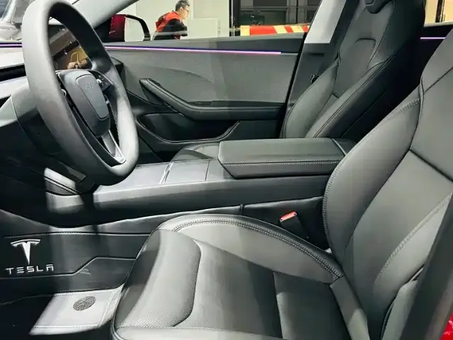 Tesla Model 3 2025 из CN, фото 7