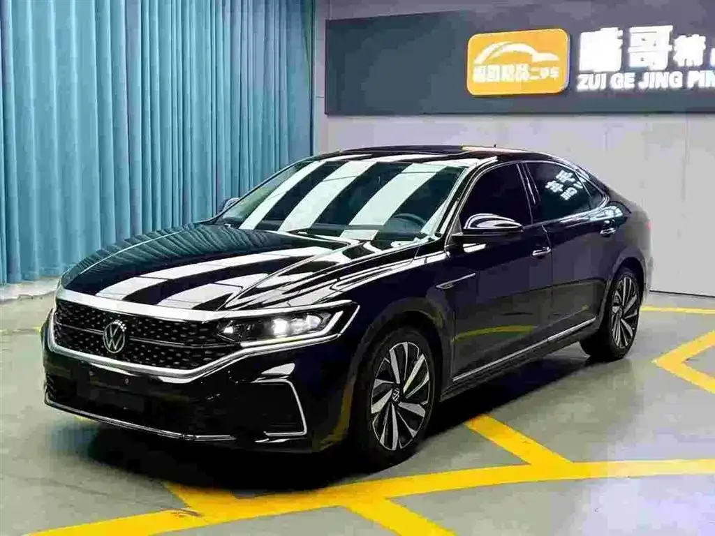 Volkswagen Passat 2022 из CN, фото 1