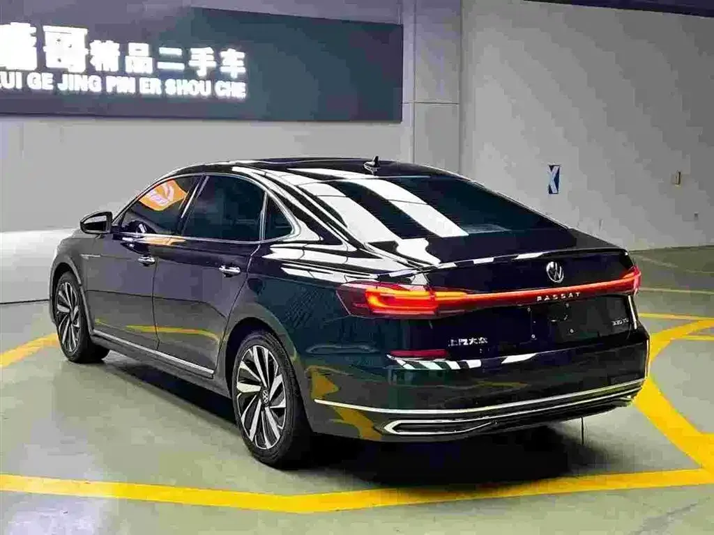 Volkswagen Passat 2022 из CN, фото 5
