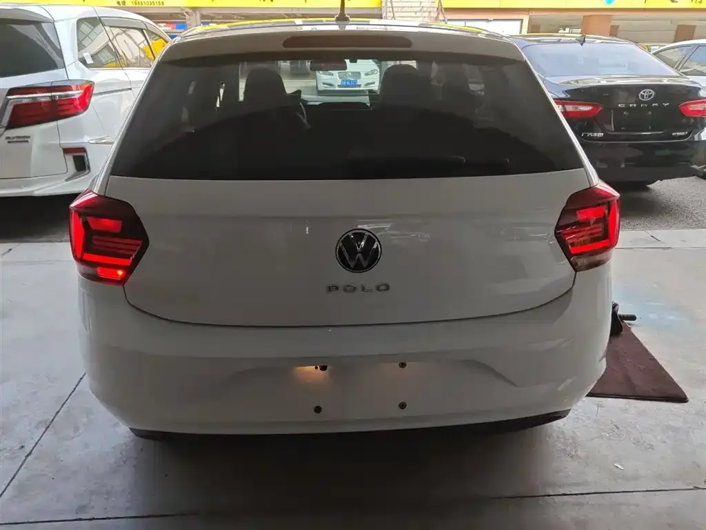 Volkswagen Polo 2023 из CN, фото 2