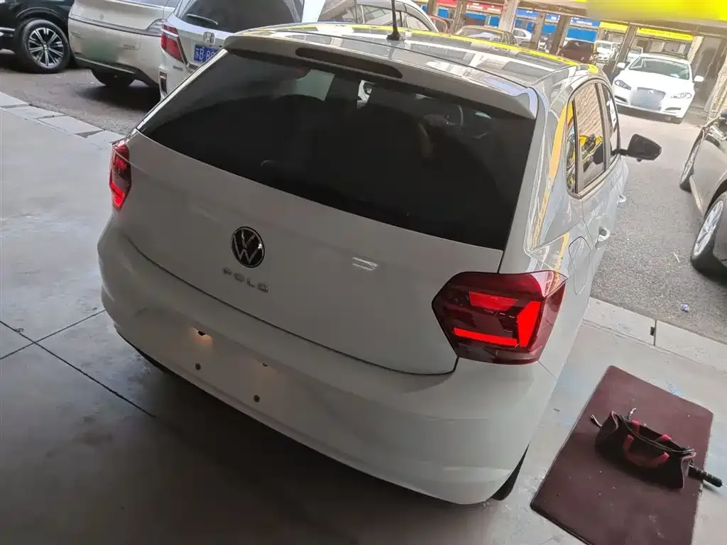 Volkswagen Polo 2023 из CN, фото 4