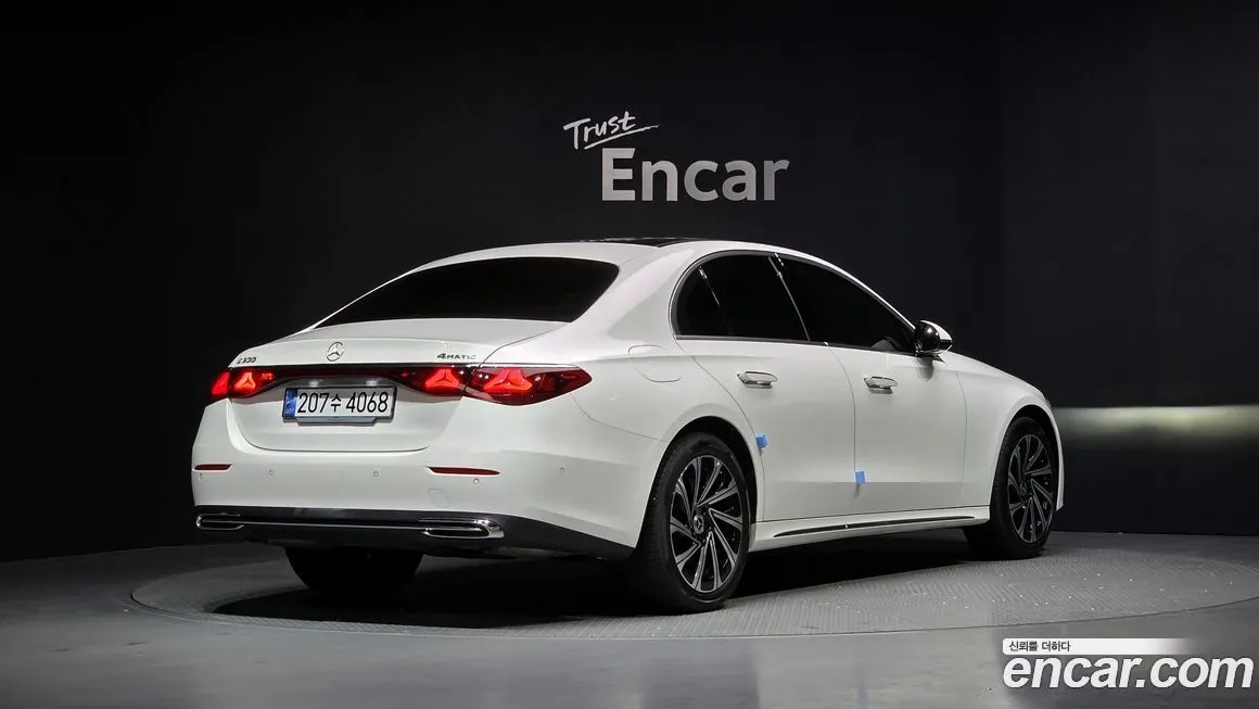 Mercedes-Benz E-Class 2024 из KR, фото 3
