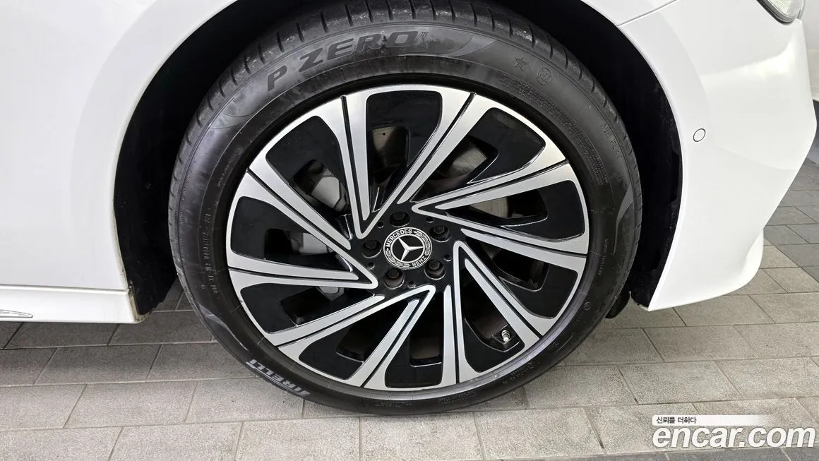 Mercedes-Benz E-Class 2024 из KR, фото 6