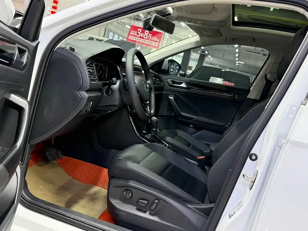 Volkswagen T-Roc 2022 из CN, фото 6