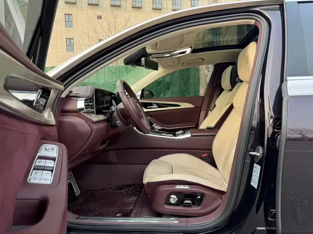 Hongqi H9 2021 из CN, фото 3