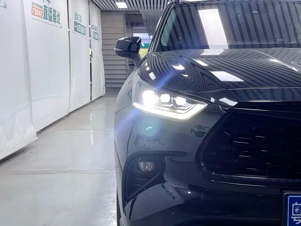 Toyota Highlander 2024 из CN, фото 4