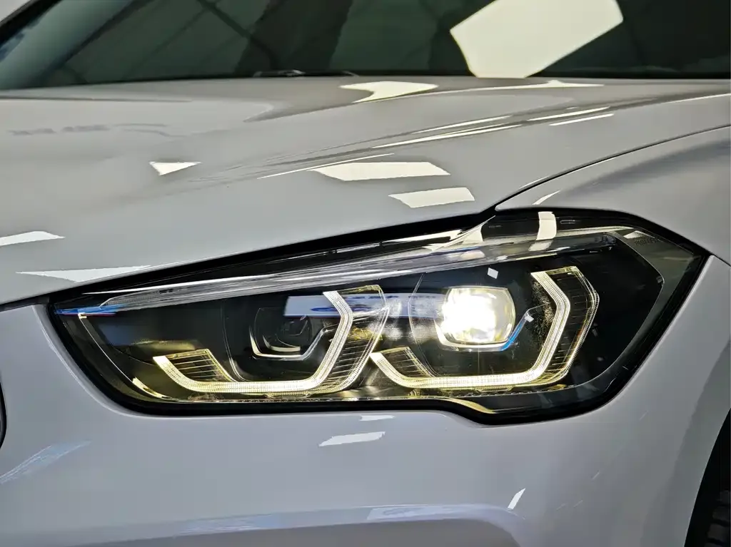 BMW X1 2021 из CN, фото 9
