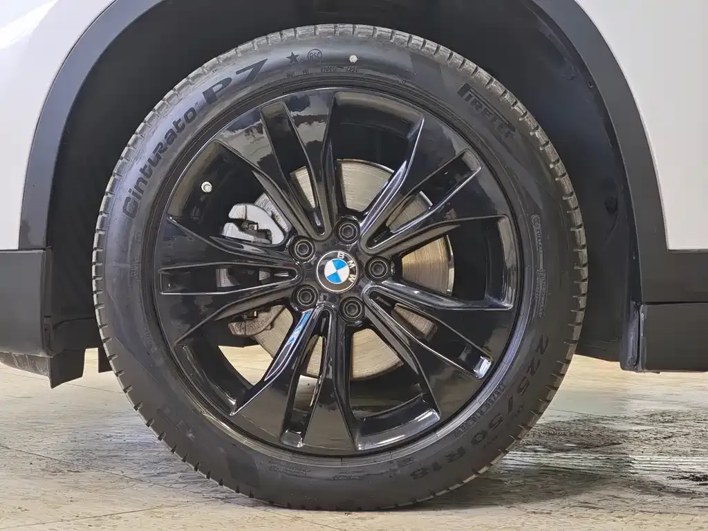 BMW X1 2021 из CN, фото 4