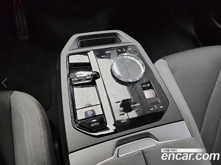 BMW iX 2026 из KR, фото 4