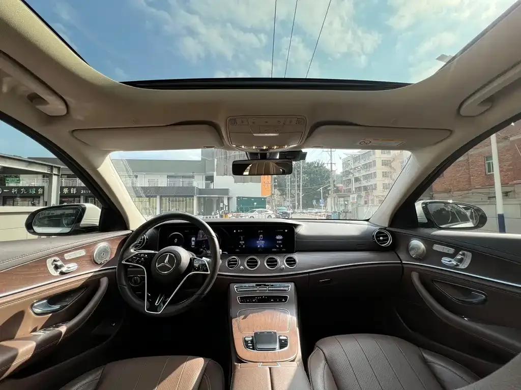 Mercedes-Benz E-Class 2021 из CN, фото 2