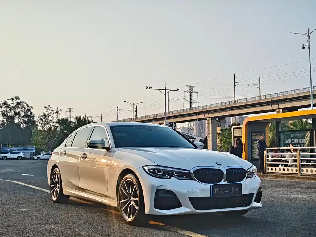 BMW 3 Series 2022 из CN, фото 4