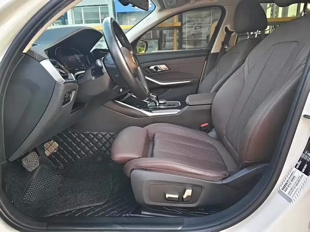 BMW 3 Series 2022 из CN, фото 7