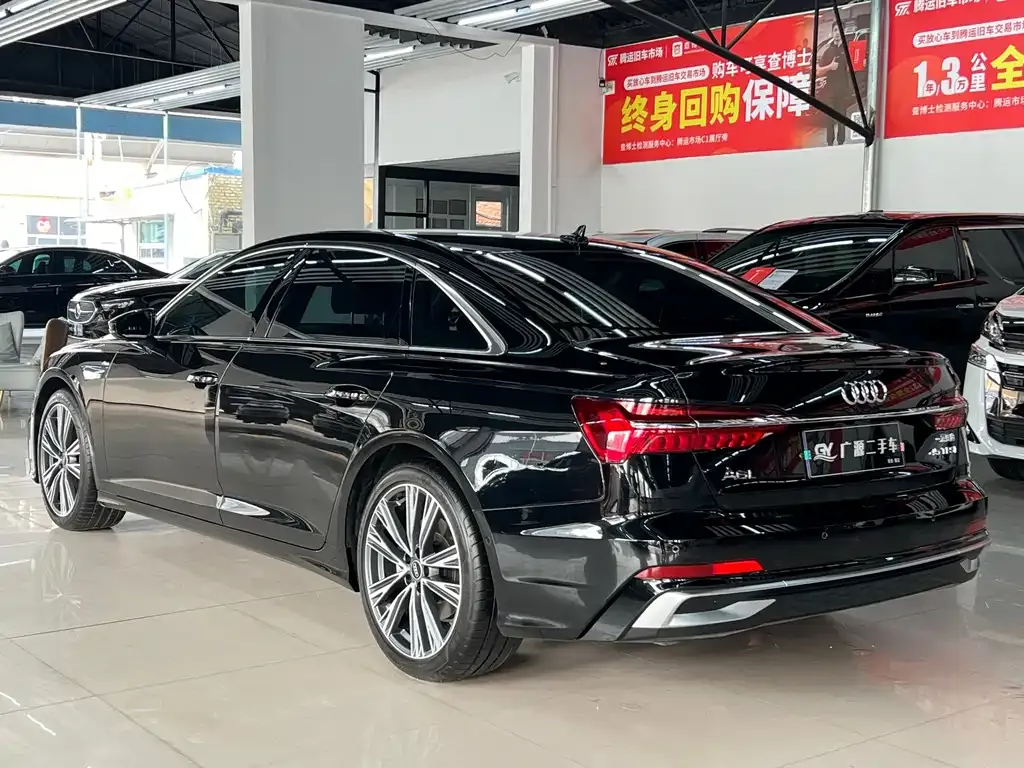 Audi A6L — фото 9