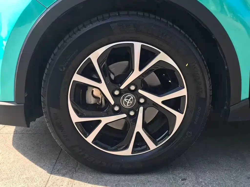 Toyota C-HR 2021 из CN, фото 2