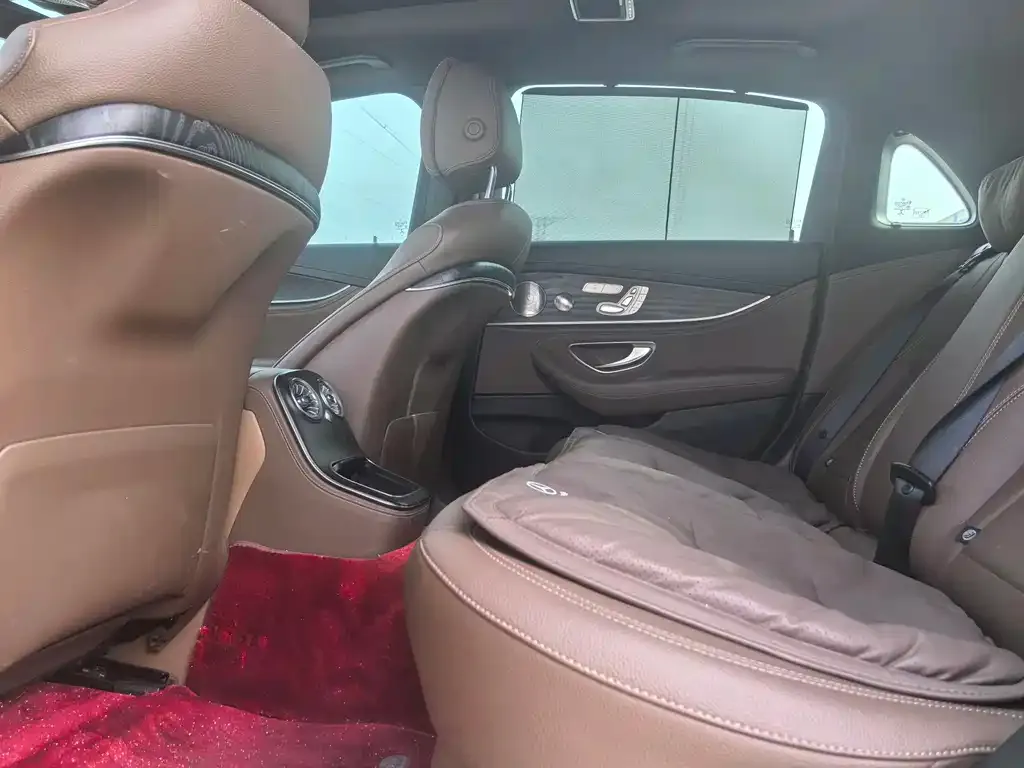 Mercedes-Benz E-Class 2021 из CN, фото 4