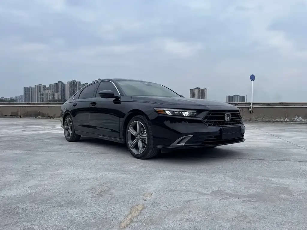 Honda Accord — фото 2