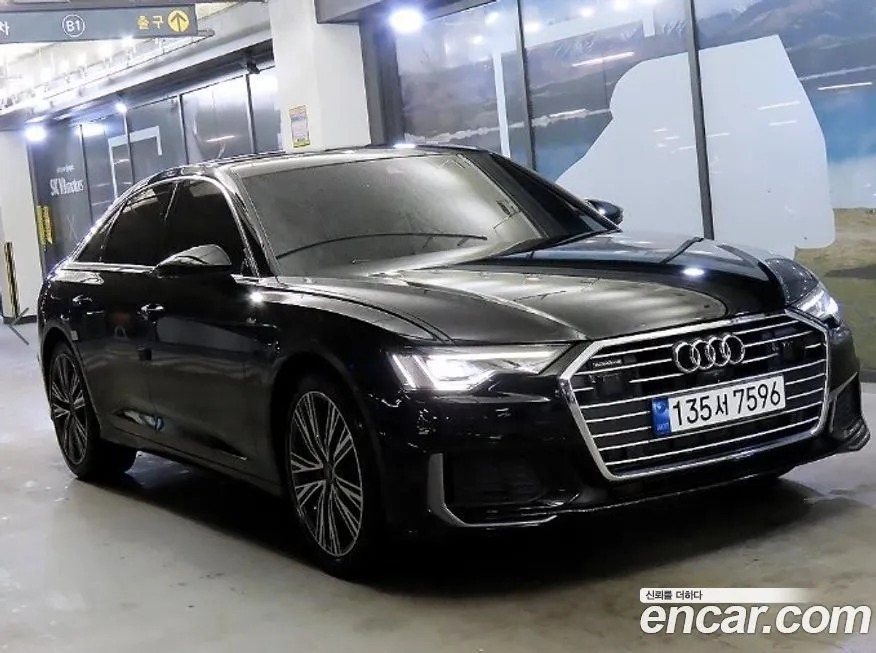 Audi A6 — фото 1