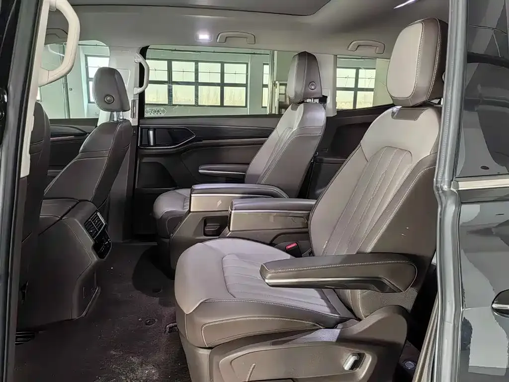 Volkswagen Viloran 2024 из CN, фото 8