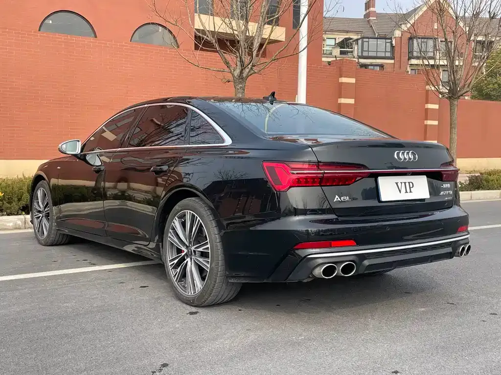 Audi A6L 2024 из CN, фото 8