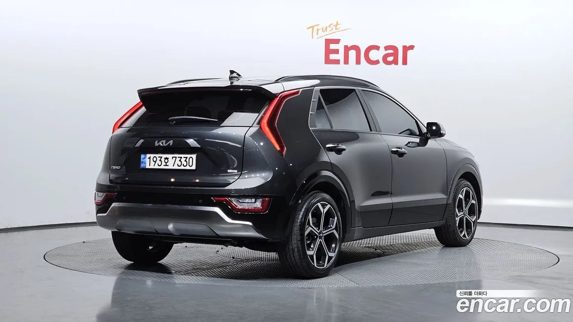 Kia Niro 2023 из KR, фото 2