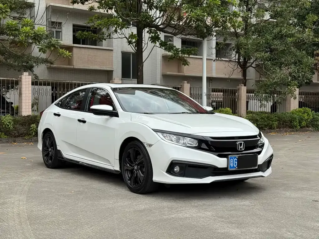 Honda Civic 2021 из CN, фото 7