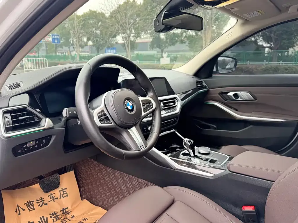 BMW 3 Series 2021 из CN, фото 7
