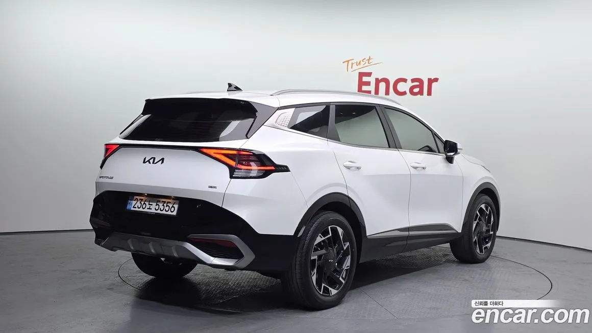 Kia Sportage — фото 6