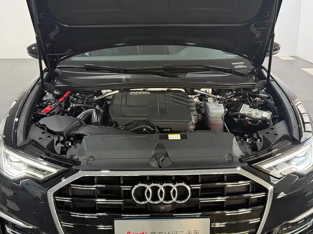 Audi A6L 2024 из CN, фото 9