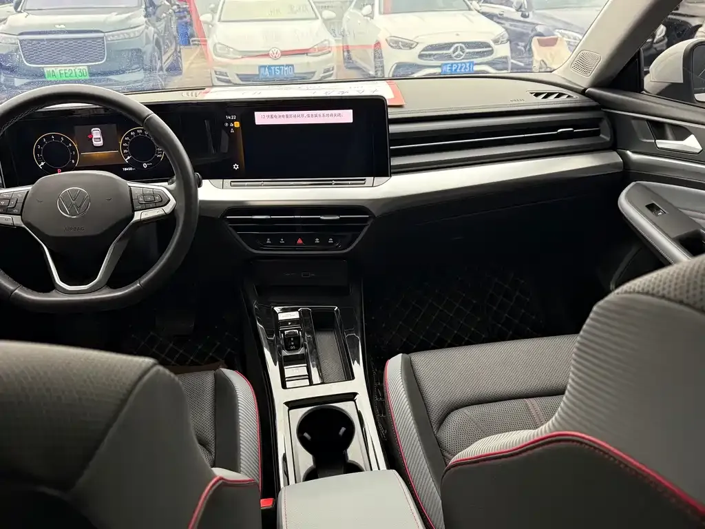 Volkswagen Lamando 2024 из CN, фото 4