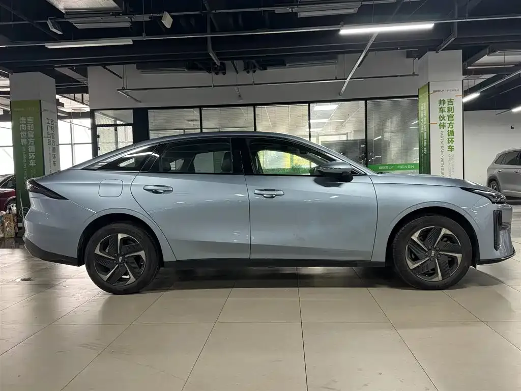 Geely Galaxy L6 2025 из CN, фото 10
