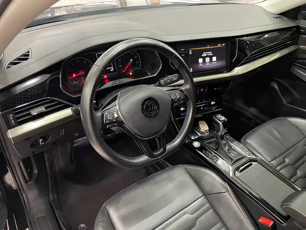 Volkswagen Passat — фото 8