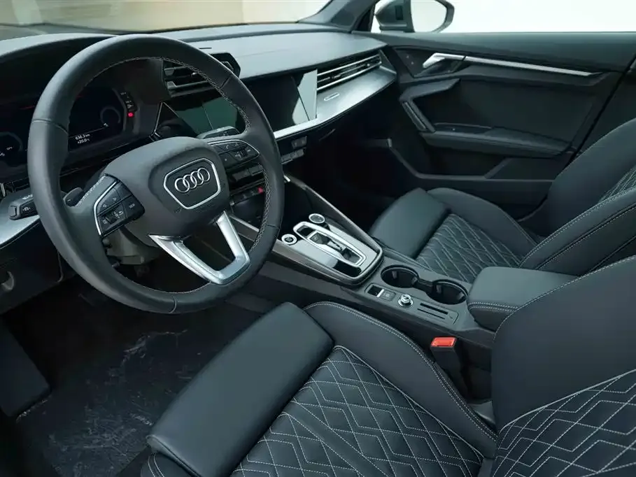 Audi A3 — фото 9
