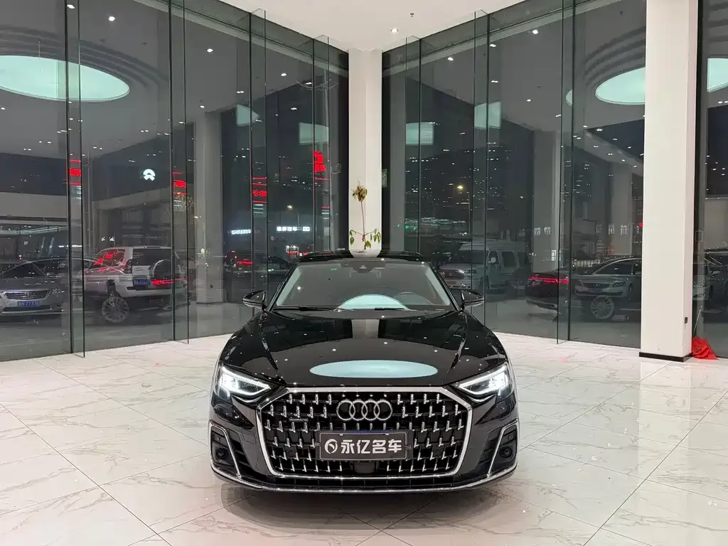 Audi A8 2024 из CN, фото 1