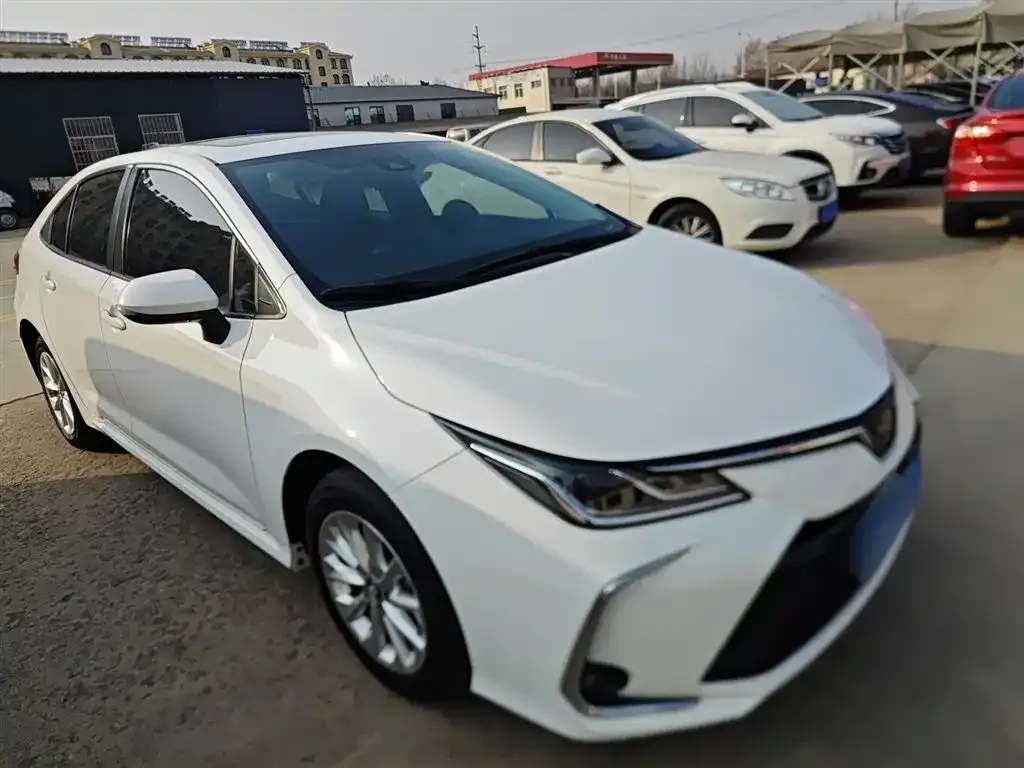 Toyota Corolla 2022 из CN, фото 7