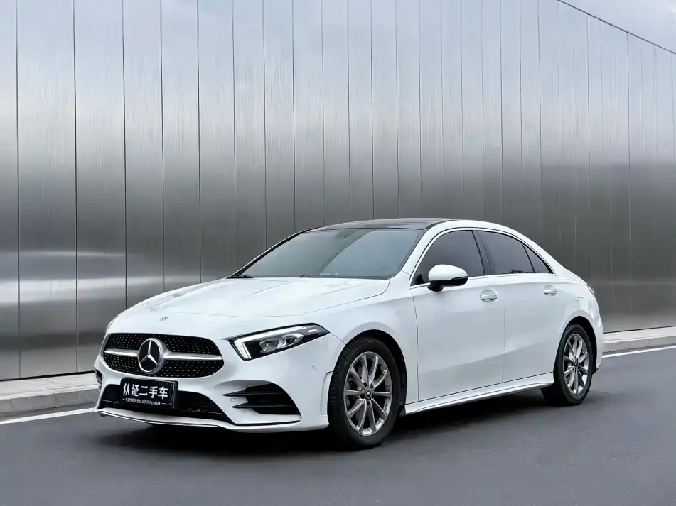 Mercedes-Benz A-Class — фото 1