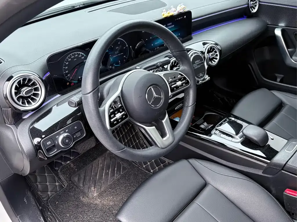 Mercedes-Benz A-Class — фото 4