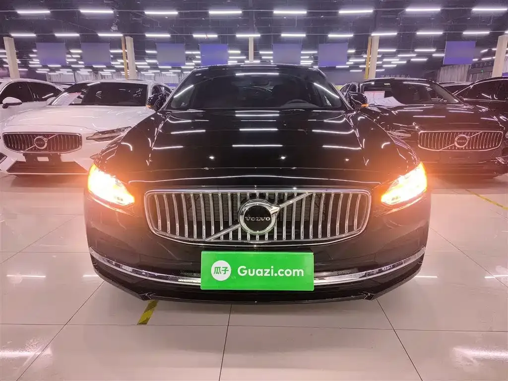 Volvo S90 2025 из CN, фото 4