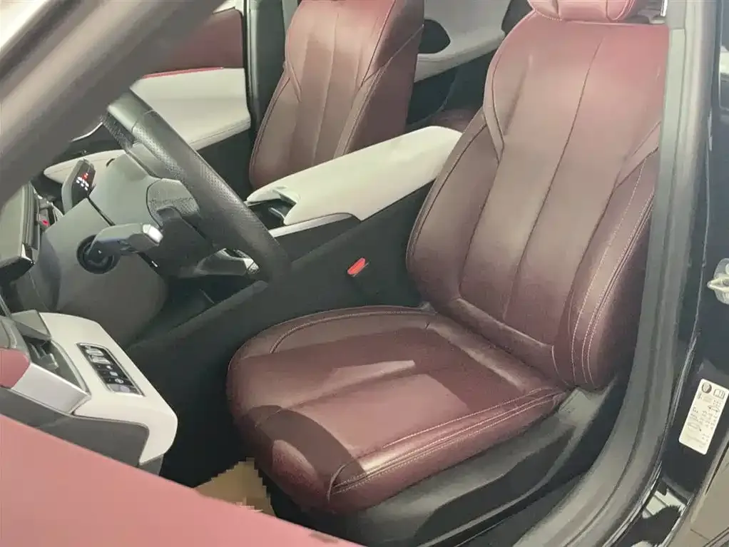 Buick LaCrosse 2024 из CN, фото 3