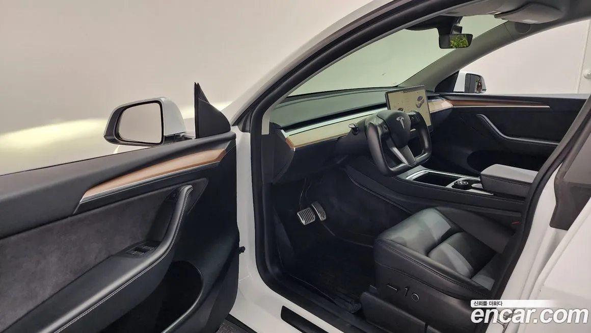 Tesla Model Y 2022 из KR, фото 9