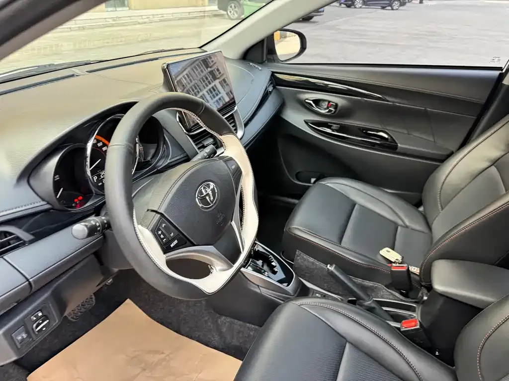 Toyota Yaris L 2022 из CN, фото 8