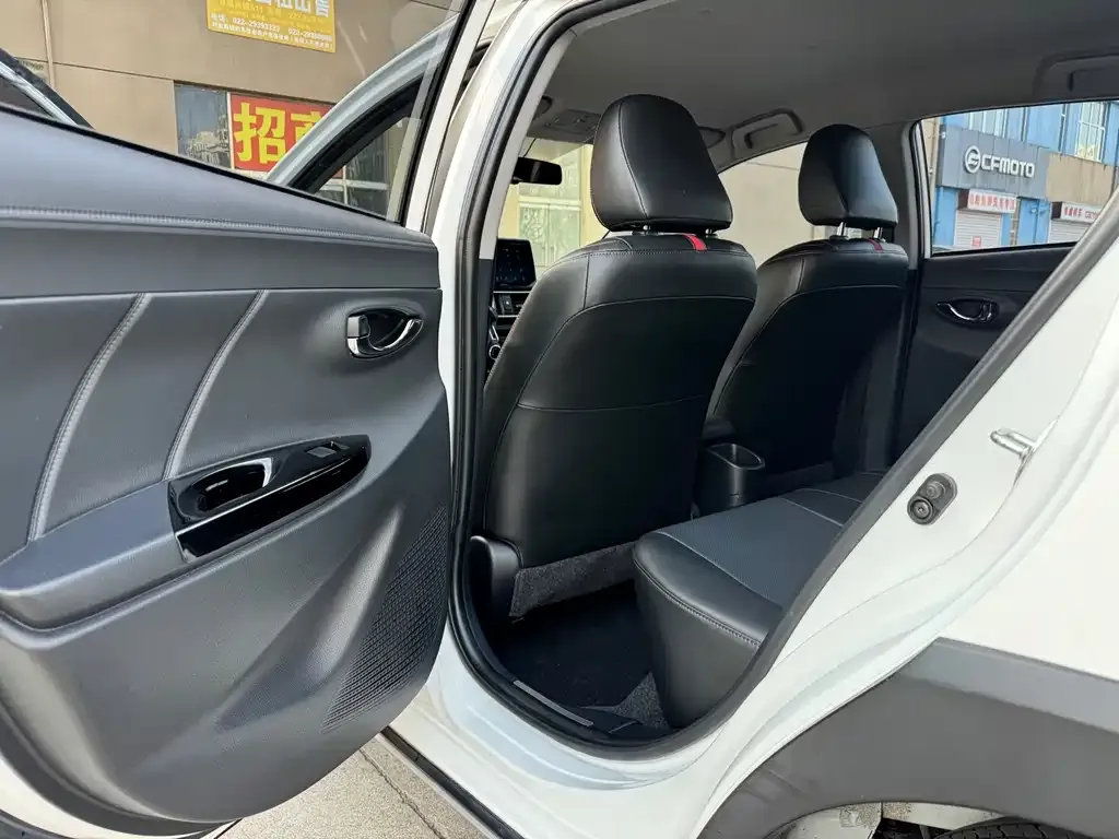 Toyota Yaris L 2022 из CN, фото 10
